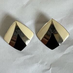 Vintage Unsigned Diamond-Shaped Clip-On Earrings w/ Cream, Silver, Black Enamel